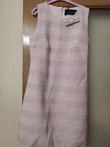 veçerni paltarlar: Gözəl paltar 40 razmeri.Cox gözəl oturuşu var.Zovglu xanımlar ucun — 1