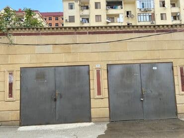 qaraj satılır: Yan-yana iki qarjdi hər birin sahəsi 15km.metrdir. 2si birlikde 30 — 14