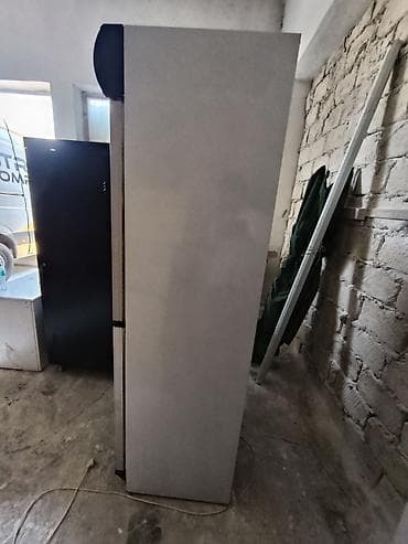 soyuduc: İkiqat vitrinli kommersiya soyuducusu - Şüşə qapılı, üst və alt — 4