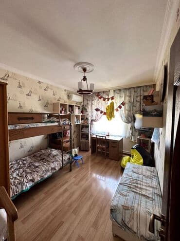 1 otaqlı kohnə tikili: Bakı, 4 otaqlı, Köhnə tikili, m. Xalqlar Dostluğu, 100 kv. m — 5