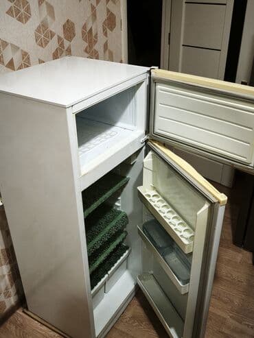 İşlənmiş 2 qapılı Cinar Soyuducu Satılır, rəng - Ağ