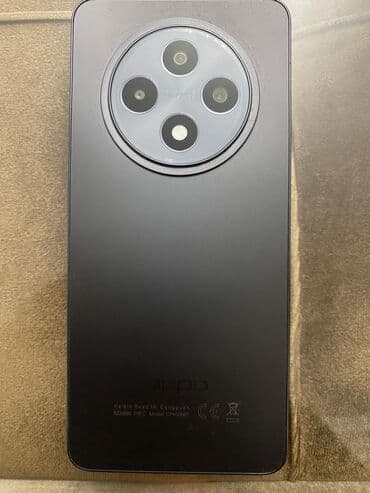 Oppo Reno 12 F, rəng - Qara