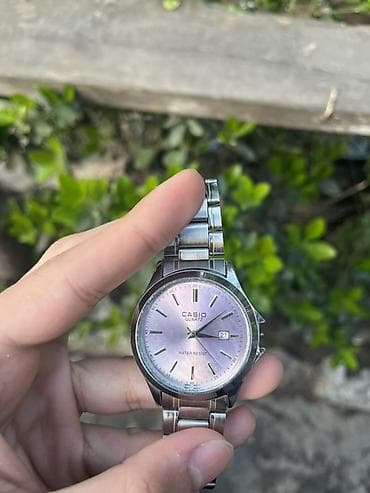 Qol saatı, Casio, rəng - Bənövşəyi