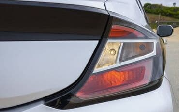 şüşə qaldırıcı: Chevrolet Volt: 1.5 l | 2017 il 182000 km Hetçbek — 9