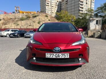 требуется водитель в азербайджане: Taksi sürücüsü tələb olunur, Avtomobilin icarəsi, Gündəlik ödəniş, 6 ildən artıq təcrübə — 10