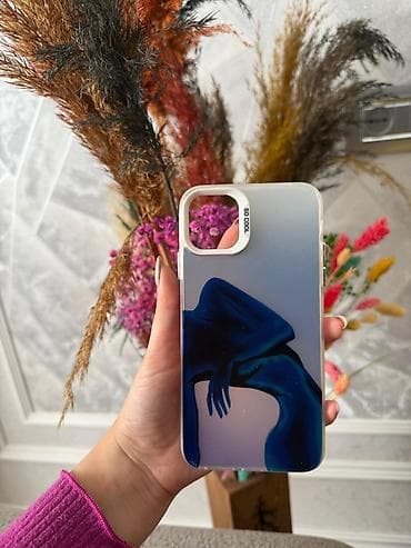 iphon: İphone 11 pro max üçün Yenidir Dizaynlar: 1) Rəngarəng “Vice City” — 5