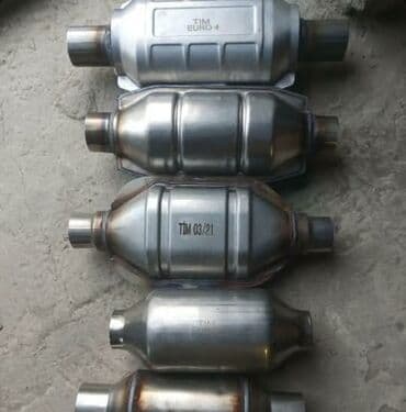 yanacaq doldurma menteqesinde is: Yüksek qiymətə katalizator alışı. yerində ödəniş edilib götürülür — 4