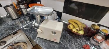 Ət çəkən maşın Mega, 1800 Vt, Reverssiz, İşlənmiş