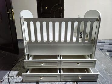 ağac əkən: Oğlan və qız üçün, Yeni, Dördbucaq, Beşik, Dəstsiz, Matras ilə, Yellənmə mexanizm ilə — 3