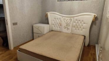 məhəmmədi kirayə: Qaraev metrosuna yaxin 17 mertebeli binanın 12-ci mərtəbəsində — 7