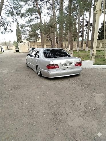 disk təkər 15: Mercedes-Benz E-Class: 2.2 l | 1999 il Sedan — 3