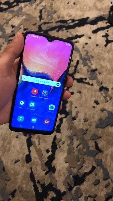 philips xenium 9@9s: Samsung Galaxy A10, 32 GB, rəng - Qara, İki sim kartlı — 1