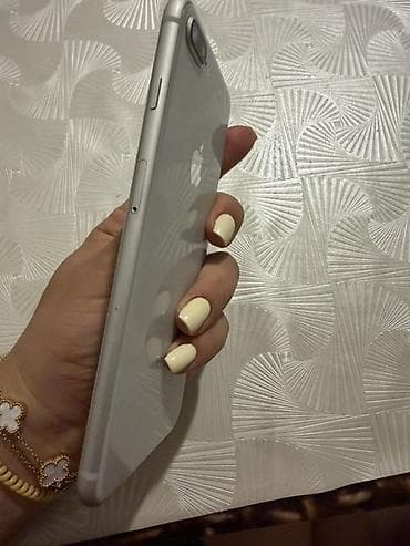 iphone 8 plud: IPhone 8 Plus, Gümüşü, Barmaq izi — 2