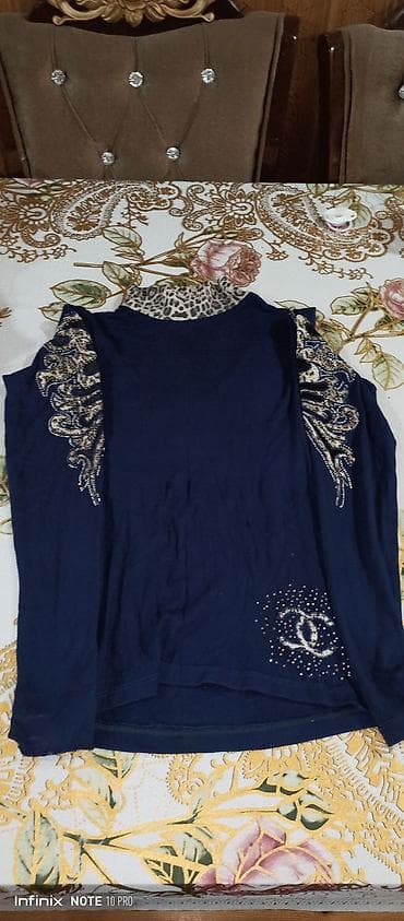 qadin alt: Qadın uzunqollu köynək/bluza - Rəng: tünd göy - Parça: yumşaq — 2