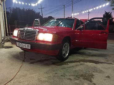 Mercedes-Benz 190: 0.2 l | 1990 il Sedan — 7