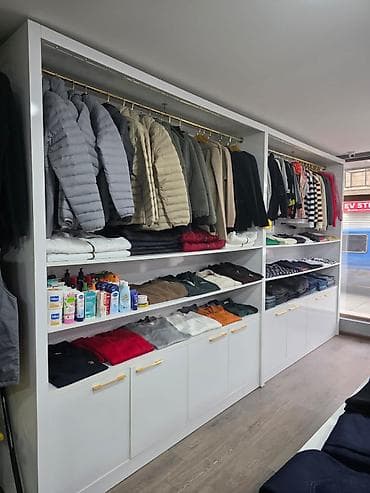 Magaza ücün asilqanli qardirob hün 2.40 uz 4.40 Qiymet 770 azn Unvan