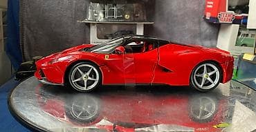 Ferrari: Ferrari, 2013 год, 1:18, Железо, Платная доставка — 10