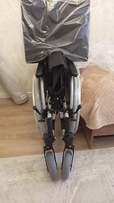 Yığılan əlil arabası - Kompakt yığıla bilən konstruksiya: asan