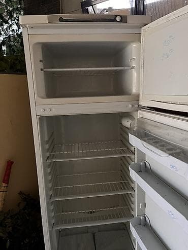 nomre satilir: İşlənmiş 2 qapılı Indesit Soyuducu Satılır, rəng - Ağ — 1