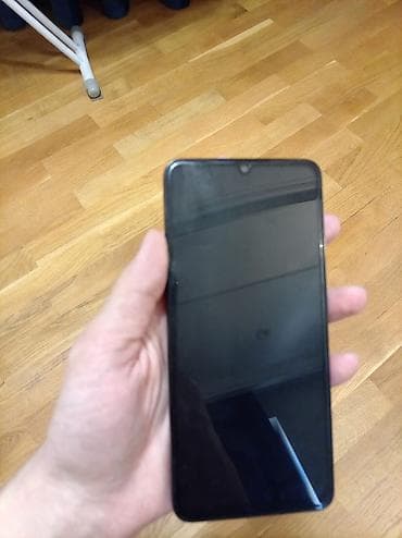 samsung s4 yeni: Samsung Galaxy A04, rəng - Qara, İki sim kartlı — 2