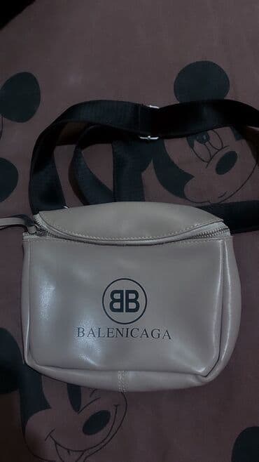 səyahət çantası: Çiyin çantası, Balenciaga — 3