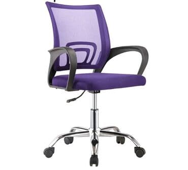 офисные кресла: Новый, С колесиками, Рукояти не регулируются, Ткань — 10