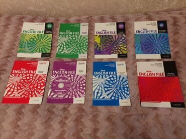 İngilis dili üçün vəsaitlər səviyyələrə uyğun. Hamısı birdən satılmır