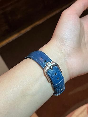 Qol saatı, rəng - Gümüşü