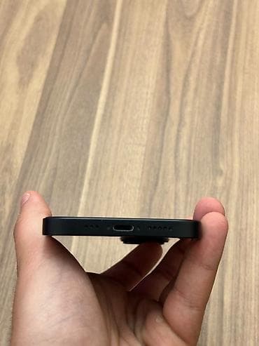 ariston iwlenmiw: IPhone 14, 128 GB, Midnight, Face ID — 5