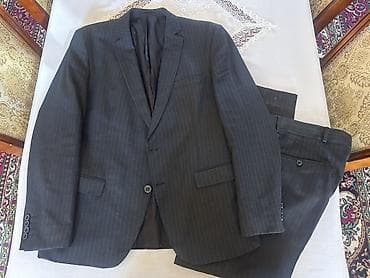 kişi kostyum modelleri: Kişi kostyum dəstləri satılır.Modellər var. Model 1: - Rəng: tünd boz — 6