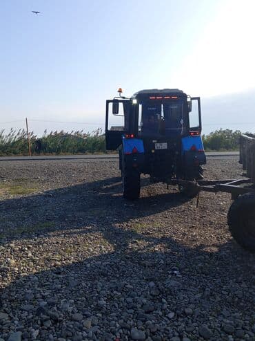 lizinq yolu ile traktor: Belarus 82.1 traktor - Model: Belarus 82.1 (Minsk Tractor Works) - — 2