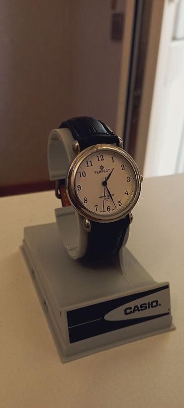 Qol saatı, rəng - Ağ