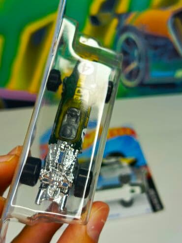 oyuncaq robot: Rare models hotwheels — 2