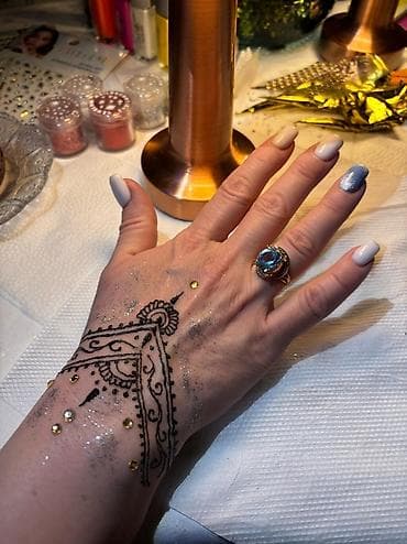 Обучение, курсы: Предоставляю услуги по Фейс Арт (грим) и Хна. Принимаем заказы на — 4