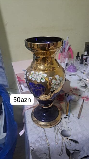 vitrin suse: Şüşəli dolab vitrini — 4