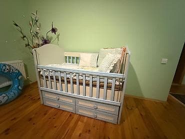 madeyra usaq besikleri: Oğlan və qız üçün, Dördbucaq, Beşik, Dəst ilə, Matras ilə, Yellənmə mexanizmsiz — 4