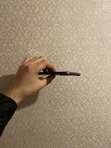 iphone 5s barter: IPhone 11, Qara, Face ID — 2