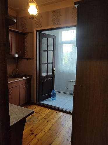 mida satış: Kohne tikili binada 9/3 2 otaql menzil kirayye verilir uzun — 9