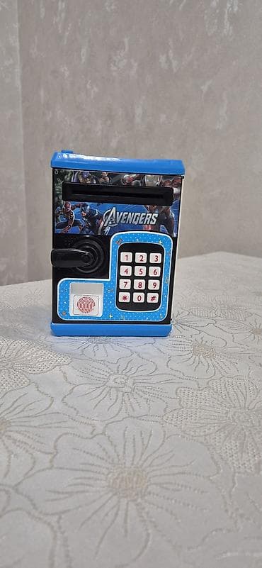 Uşaq üçün “Avengers” temalı elektron qənaət kassası (seif) - Dizayn — 3