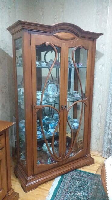 heyet ucun oturacaqlar: İşlənmiş, Masa və oturacaqlar, Dolab, Komod — 5