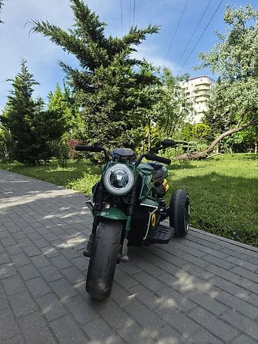 elektrikli sc: Uşaq üçün elektrikli üçtəkərli motosiklet Satilir 250m 2defe surulub — 1