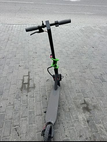 Salam İşle Bağli Satiram 25-30 Km Yol Gedir Temiz Baterka 3-Gündü — 4