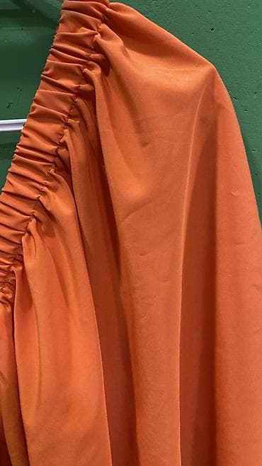 Qadın geyimləri: Narıncı rəngdə qadın maxi paltar (xl,2xl) - Model: V-oyun yaxa — 3