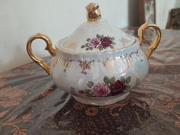 Supnik– qapaqlı, iki qulplu - Material: incə porselen - Dekor
