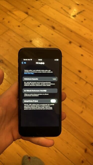 apple iphone 7: IPhone 7, Qara, Barmaq izi — 8