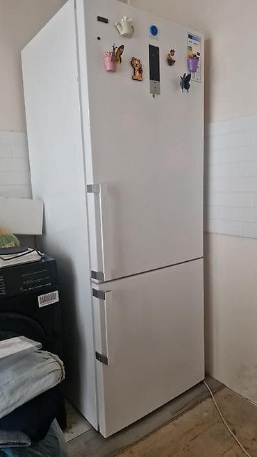 2ci el soyducu: Vestel iki qapılı soyuducu (aşağıda dondurucu) - Brend/model: Vestel — 1