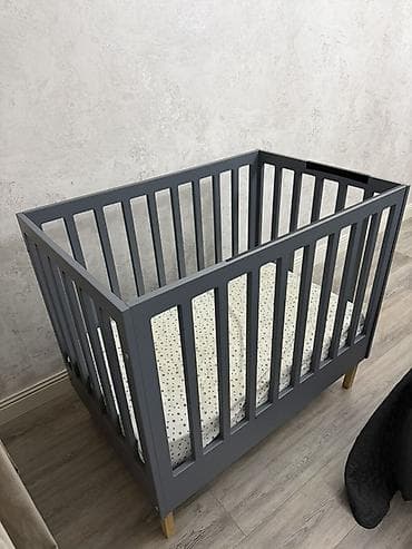 sadə matras: Oğlan və qız üçün, Dördbucaq, Beşik, Dəstsiz, Matrassız, Yellənmə mexanizmsiz — 2