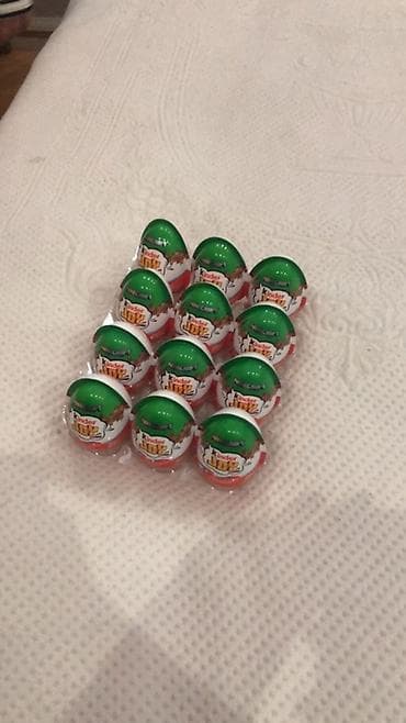 iran konfeti: Məhsul: Kinder Joy – Minecraft seriyası, oyunçaqlı şokolad kremi — 1