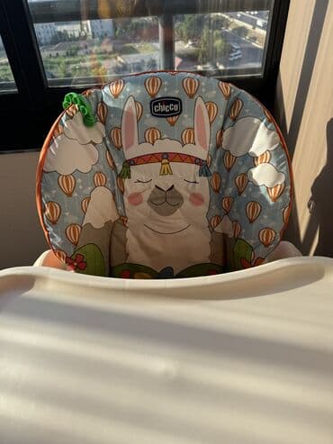 детский монеж: Детский столик для кормления в отличном состоянии — 2