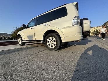 turbo az 06 ucuz: Mitsubishi Pajero: 3.5 l | 2011 il 237400 km Ofrouder/SUV — 9